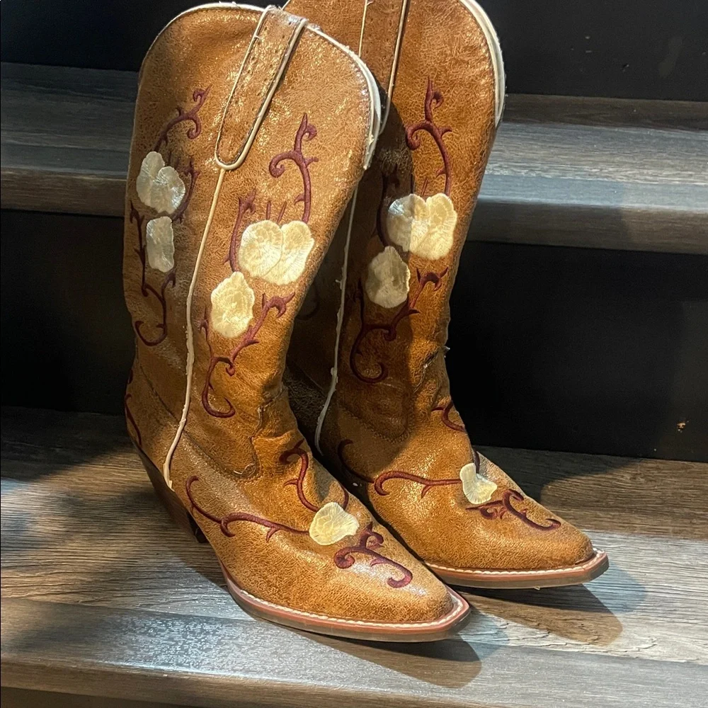 Nomad Tan Embroidered Heeled Boots - Picture 1 of 5
